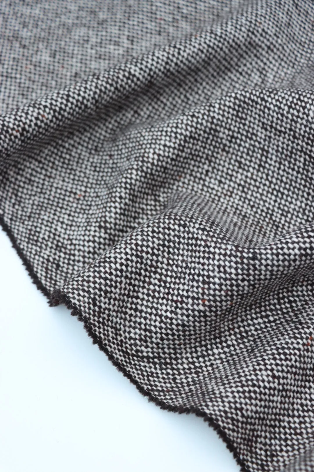 1YD 12IN FLAWED REMNANT; Jacobean Tweed Wool Coating