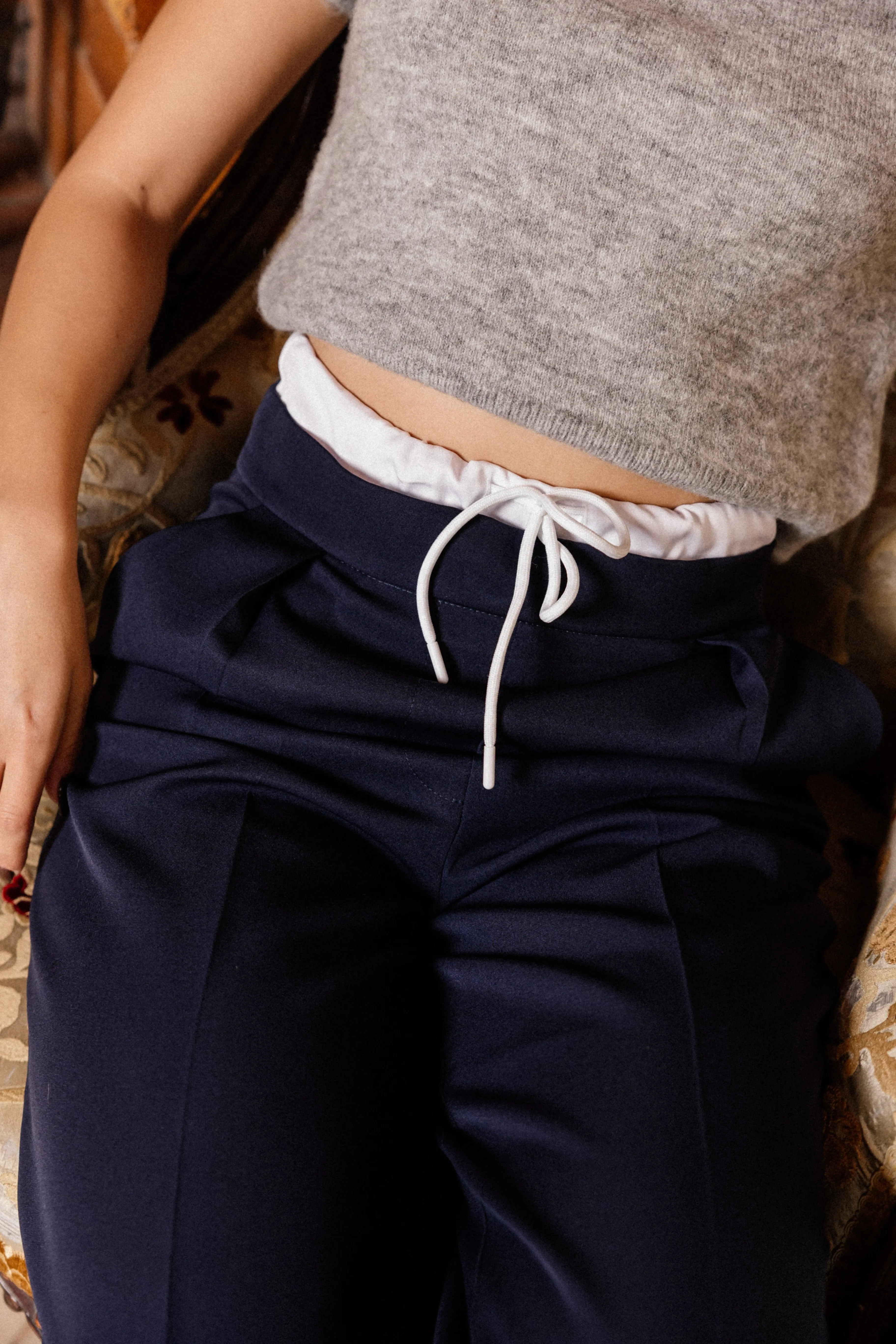 DOUBLE-WAISTBAND WIDE-LEG PANTS NAVY BLUE