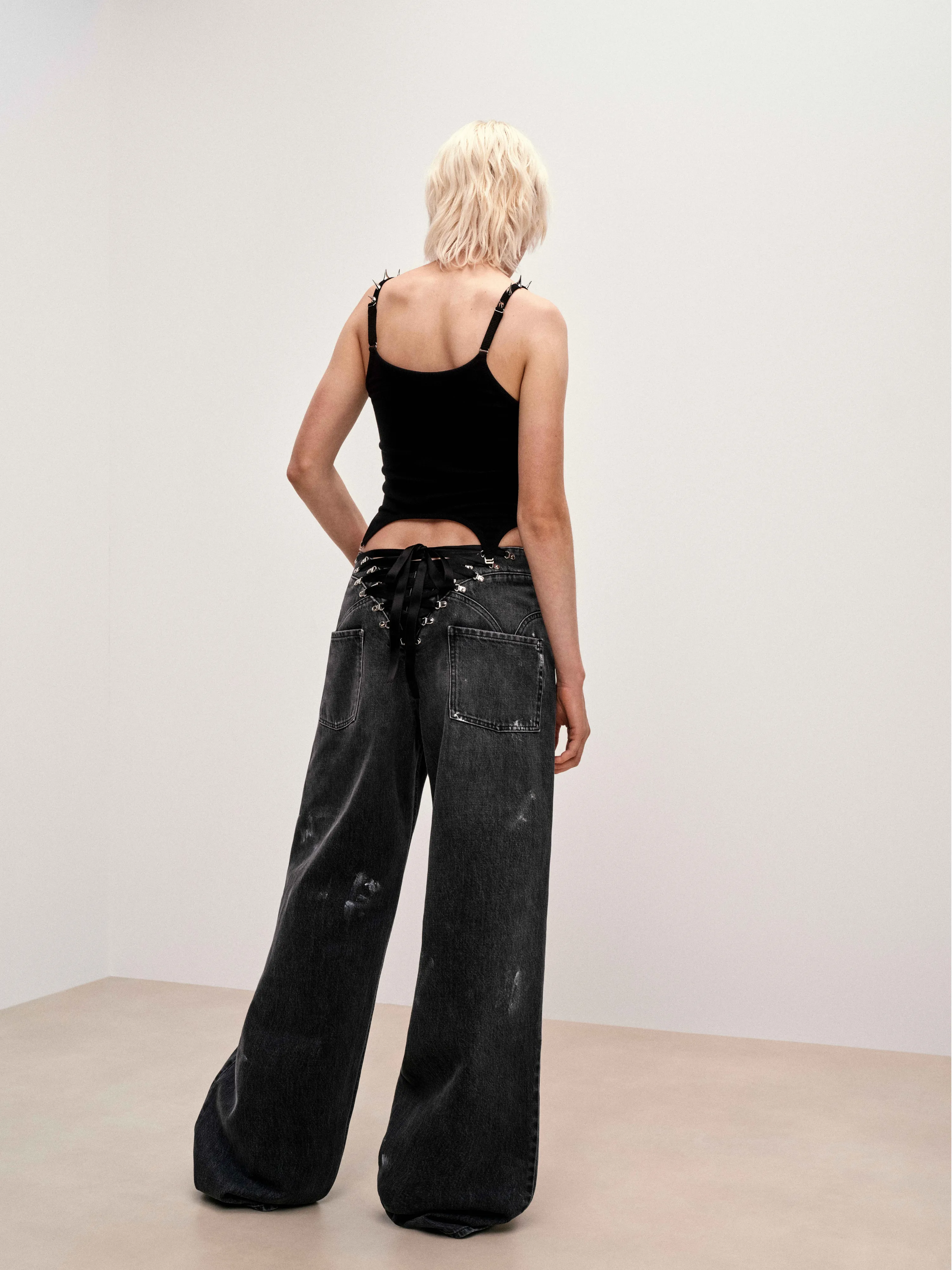 Pull to Open Jeans - Washed Black Denim/Black