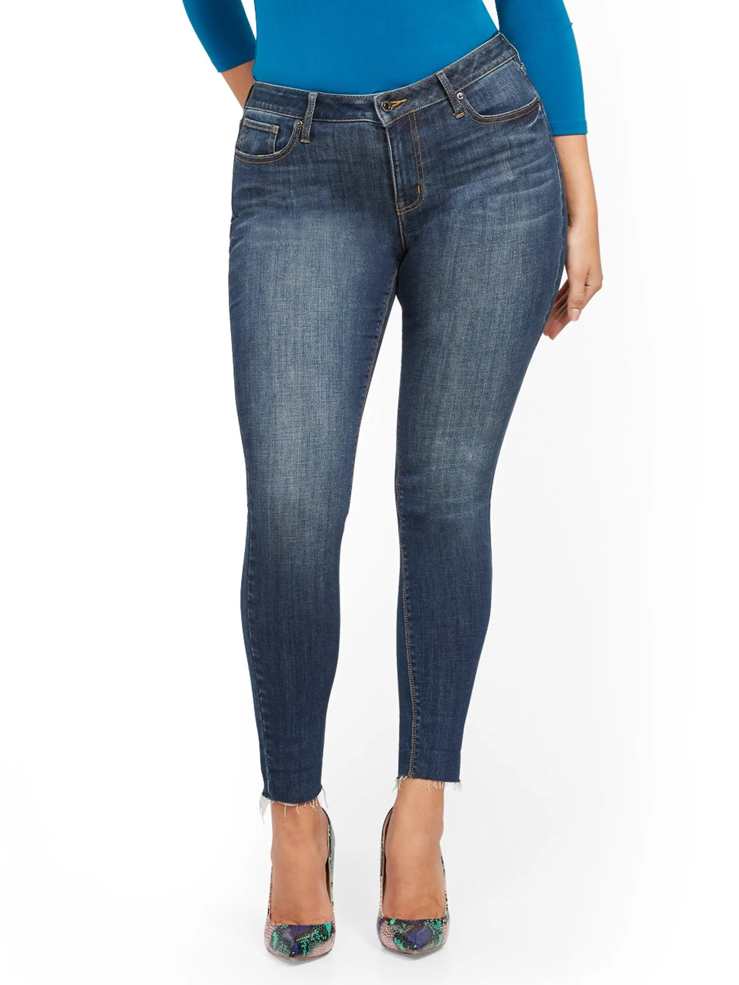 Sunday Mid-Rise Super-Skinny Jeans - Foxy Blue